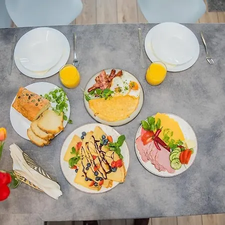 Apartamento Easy Rent Apartments- Business Center 205, Free Parking, 24h Check-in *